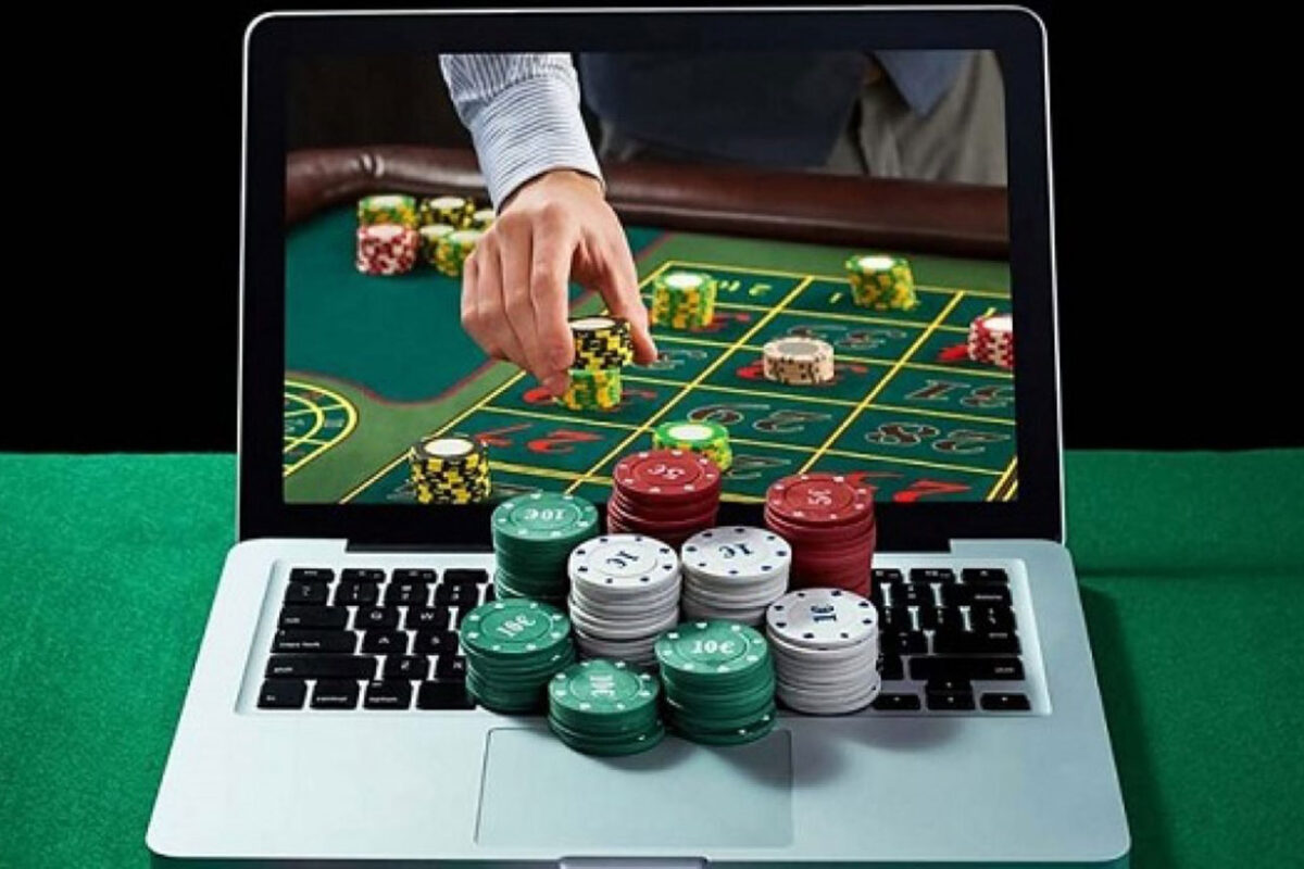 Engage in poker online