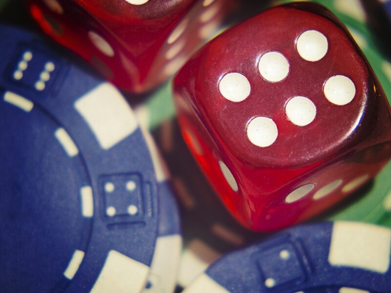 How To Win Real Money In An Online Casino?